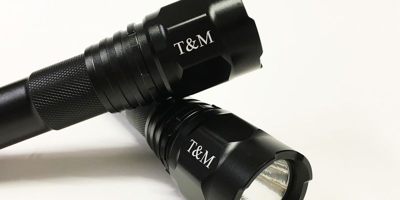 taschenlampe-gravurF60F77D7-FAF3-7FFB-E1BE-6D0356F8A51E.jpg