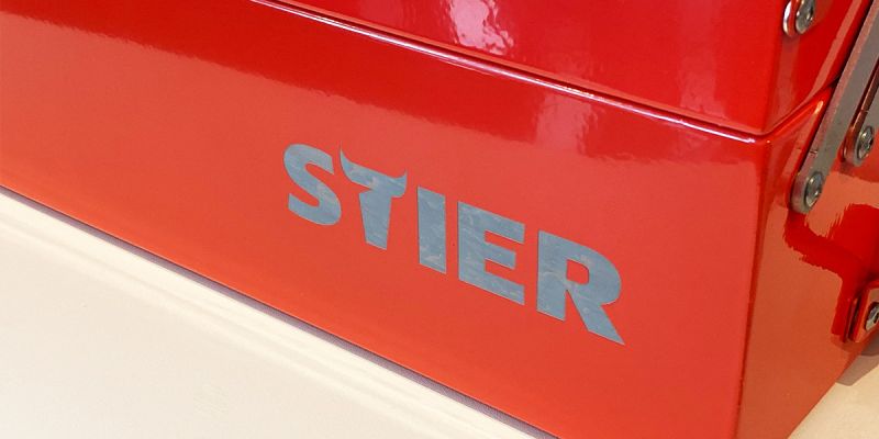 werkzeugkasten-gravur61596243-2742-9DA8-0E5B-2C0CE2533E2D.jpg