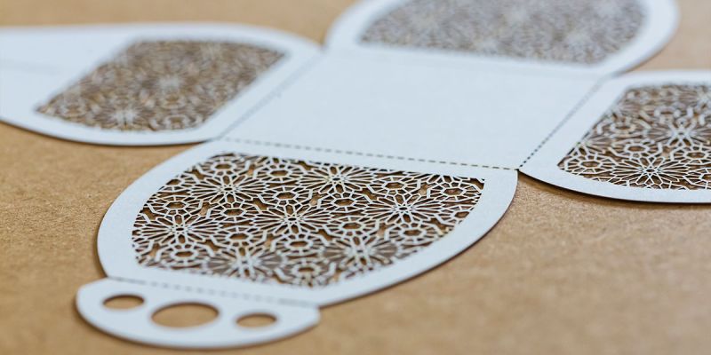 laserschneiden-perforation-papier055BB036-6B44-7D19-D541-9AB8C8B81054.jpg