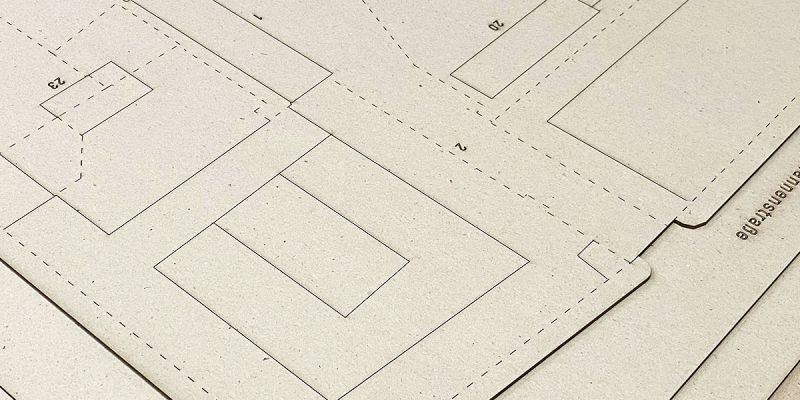 graupappe-laserschneiden36FD1426-5BE8-9E01-4B8D-389A261B91F9.jpg