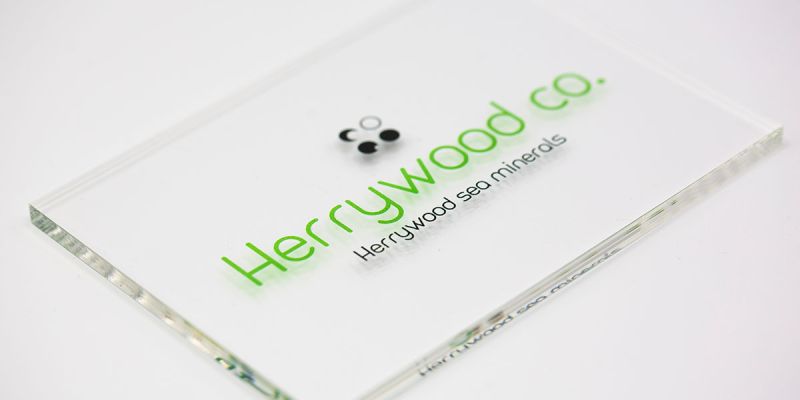 acryl-uv-druck183E994E-66D5-EA1F-A73F-07CC2A57B278.jpg